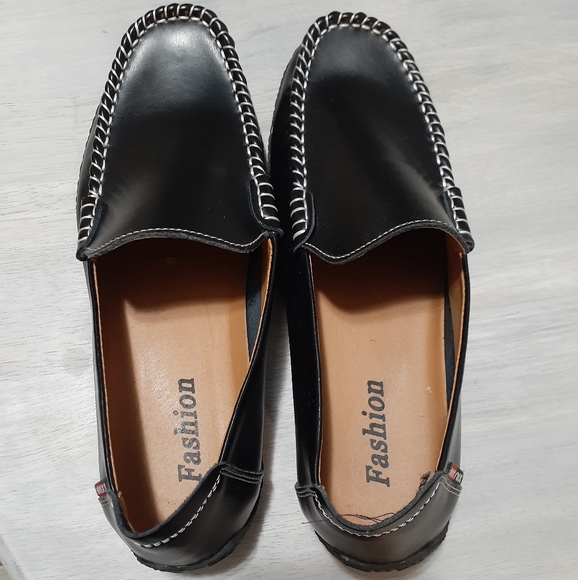 Men Fashion Black Loafers shoes-size 9 - Picture 4 of 7